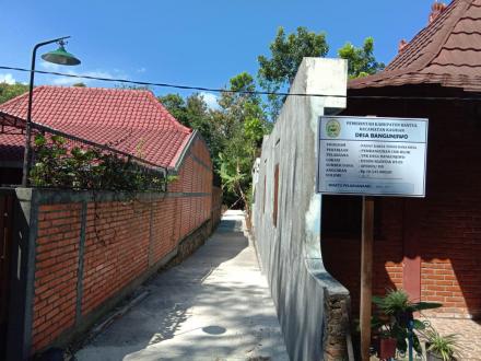 Pembangunan Cor Blok Jalan Ngentak RT 05