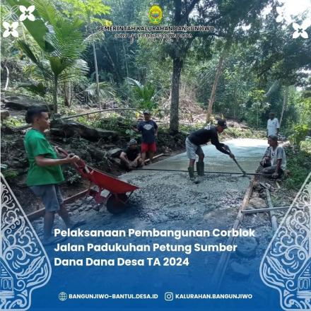 Pembangunan corblok jalan Padukuhan Petung